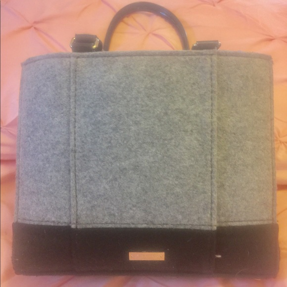 Kate spade purse like new. Very pretty and unique - Picture 4 of 6